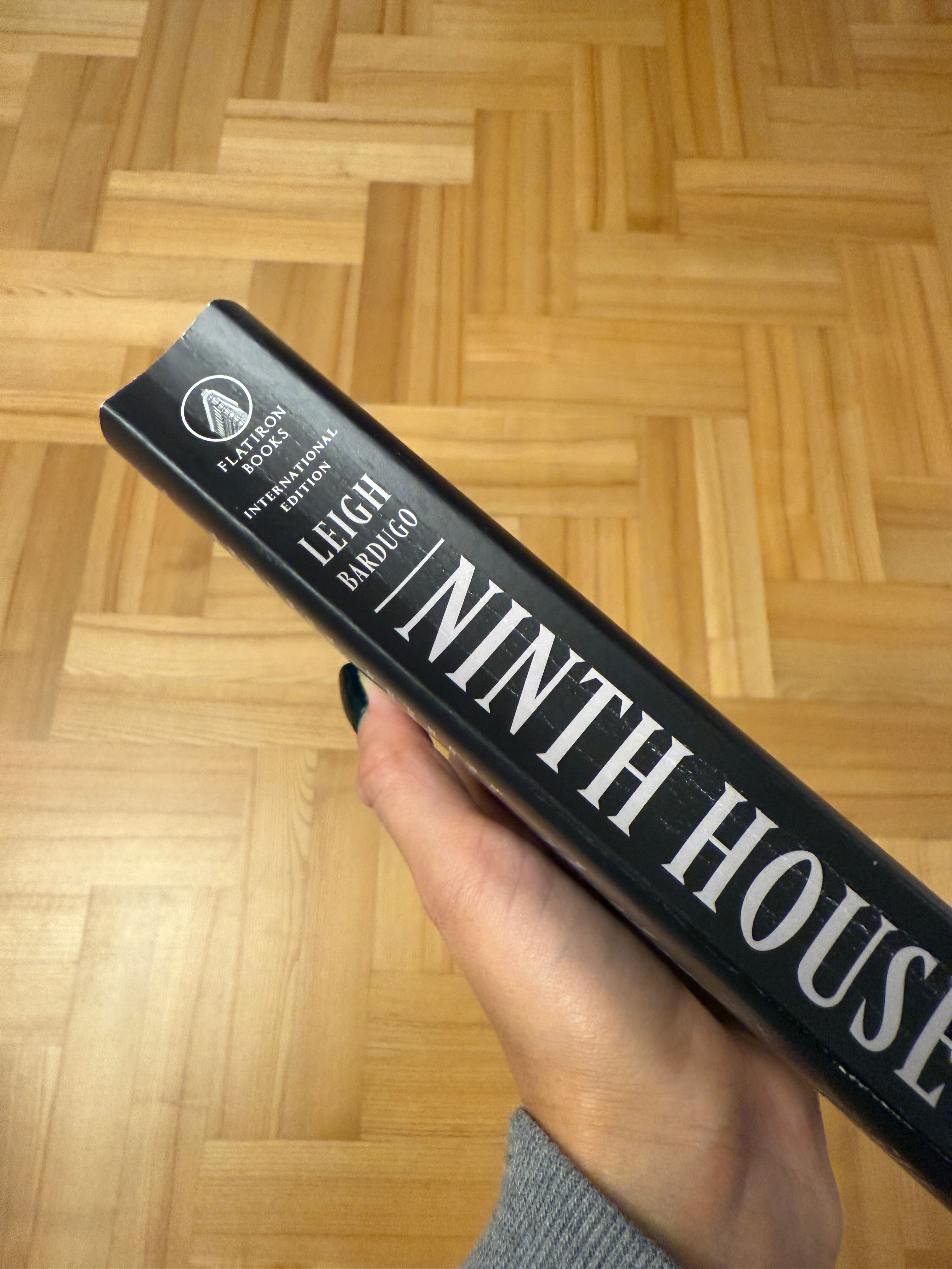 Ninth house Leigh Bardugo książka po angielsku, wydanie kieszonkowe