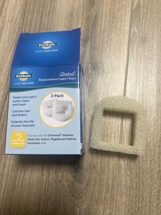 Fontanna wodna dla kota lub psa