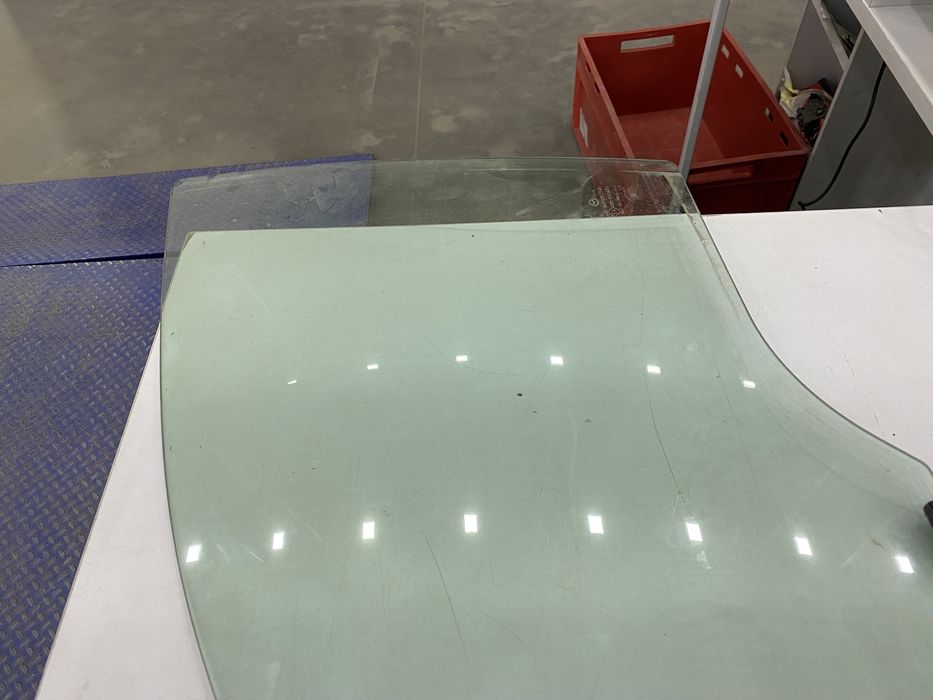 Стекло двери двойное Mazda CX5 KF 2020 CX30 CX9 6 GJ GL 3 Bm Bp СКЛО