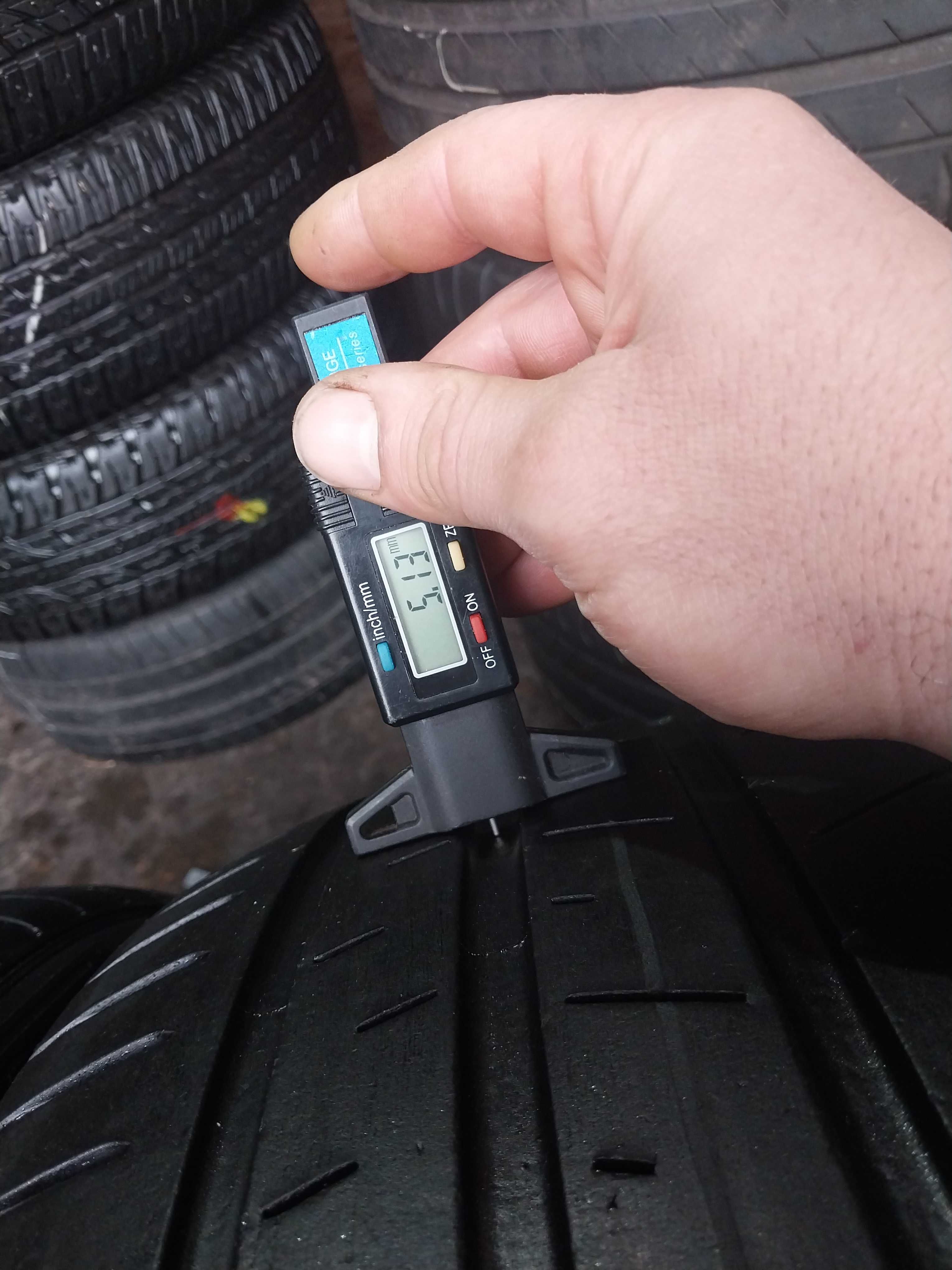 265 35 20 Pirelli, літо. Ціна за 2 шт. 5200.