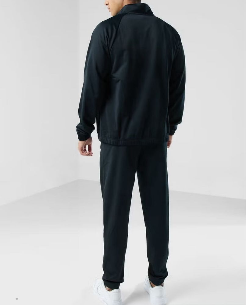 костюм Nike Club Poly-Knit Tracksuit FB7351-010