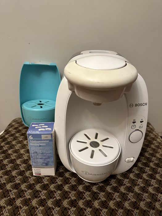 Maquina cafe Bosch Tassimo + capa extra