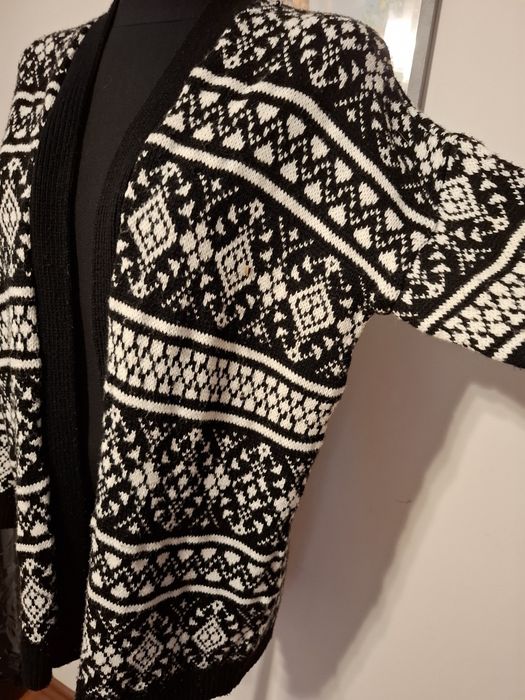 Kardigan Reserved niezapinany