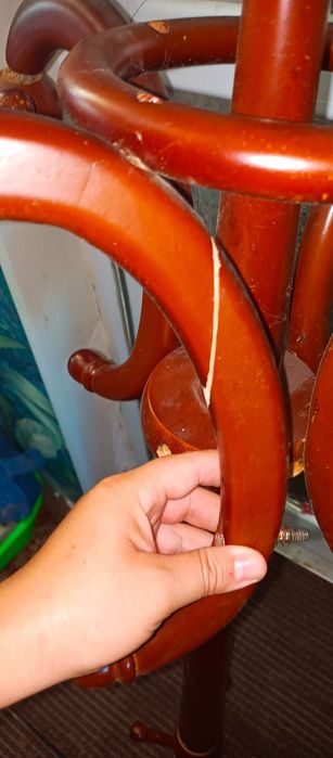 Продам вешалку б.у