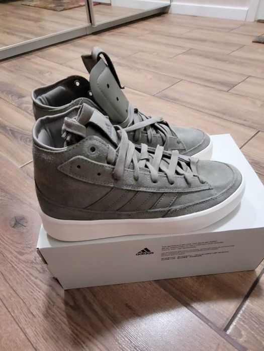 Оригінальні кросівки,хайтопи Adidas 40 розмір