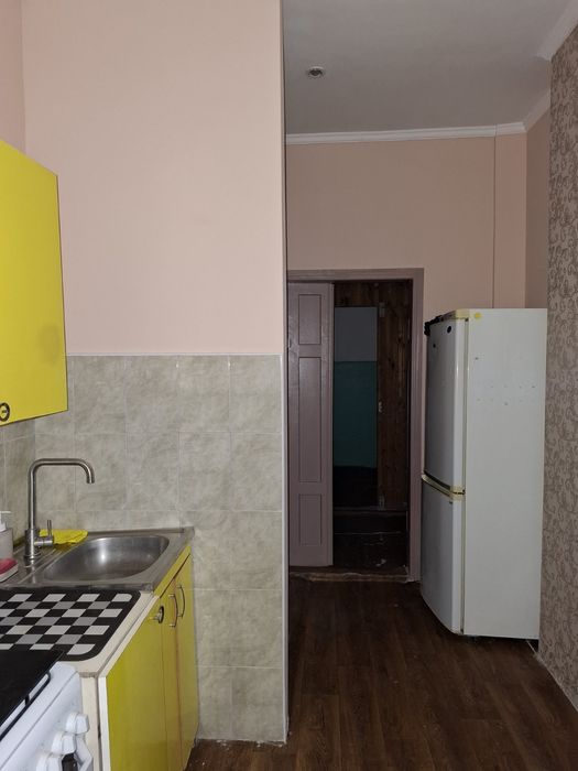 Сдам 1ком. 1/2эт. на пр.Ивана Мазепы(район Варуса), 8000гр.