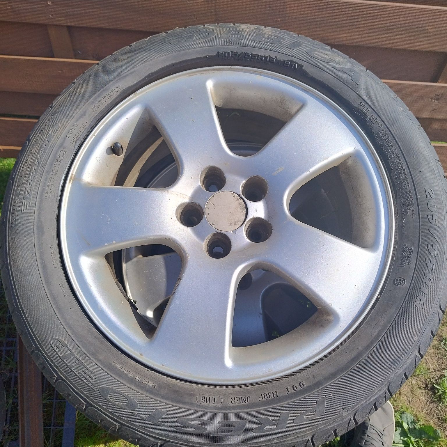 Alufelgi z oponami 205/55 R16 5x100