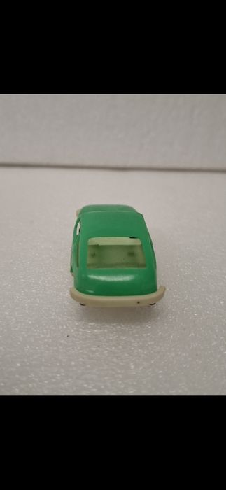 Zielone autko kioskowiec pl