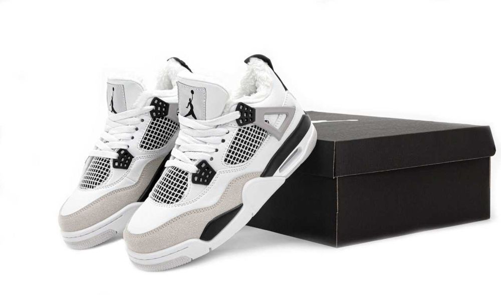 Зимние кроссовки Nike Air Jordan 4 Retro Black Cat Winter Мех (36-45)