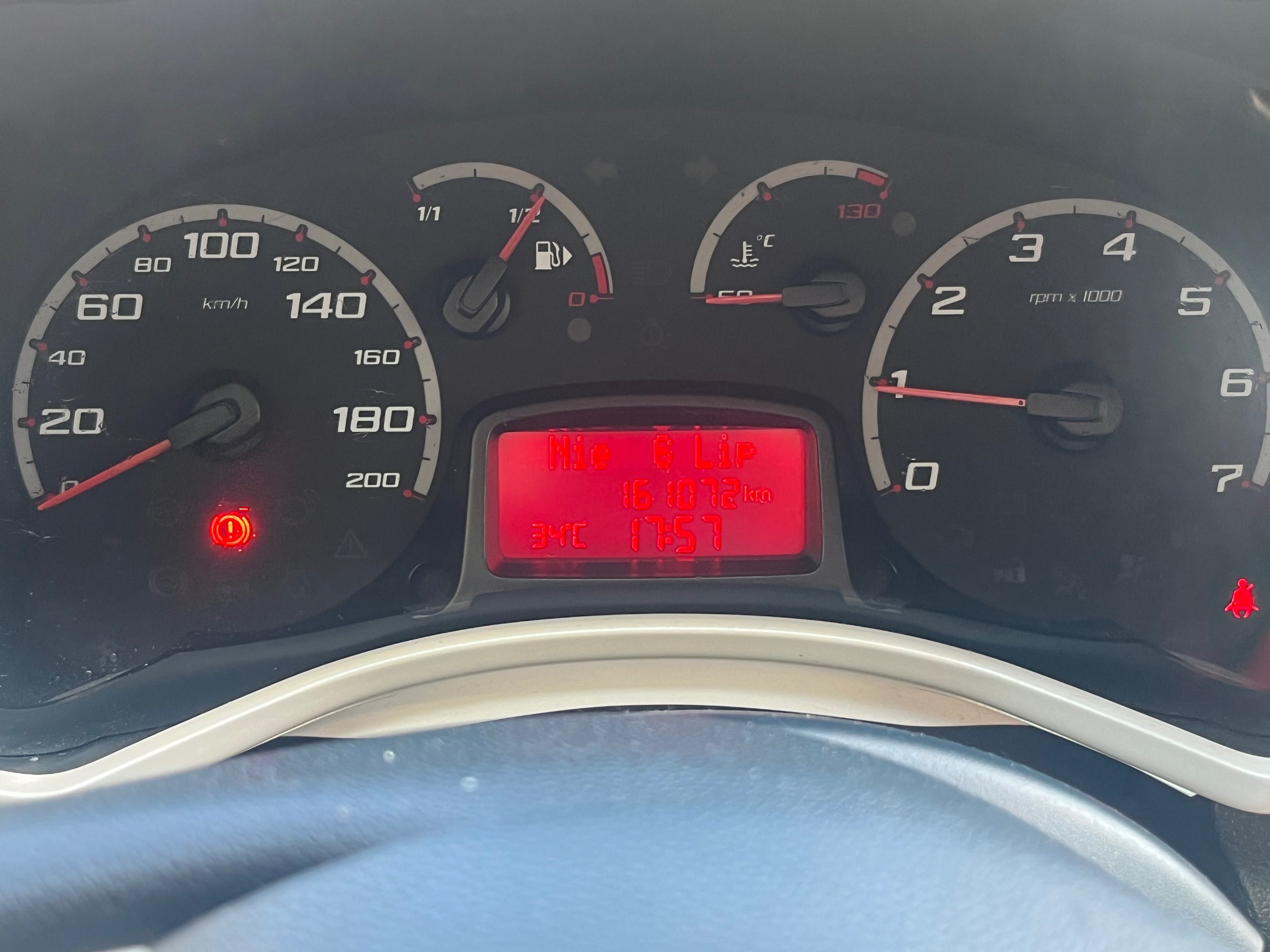 Samochód Ford KA