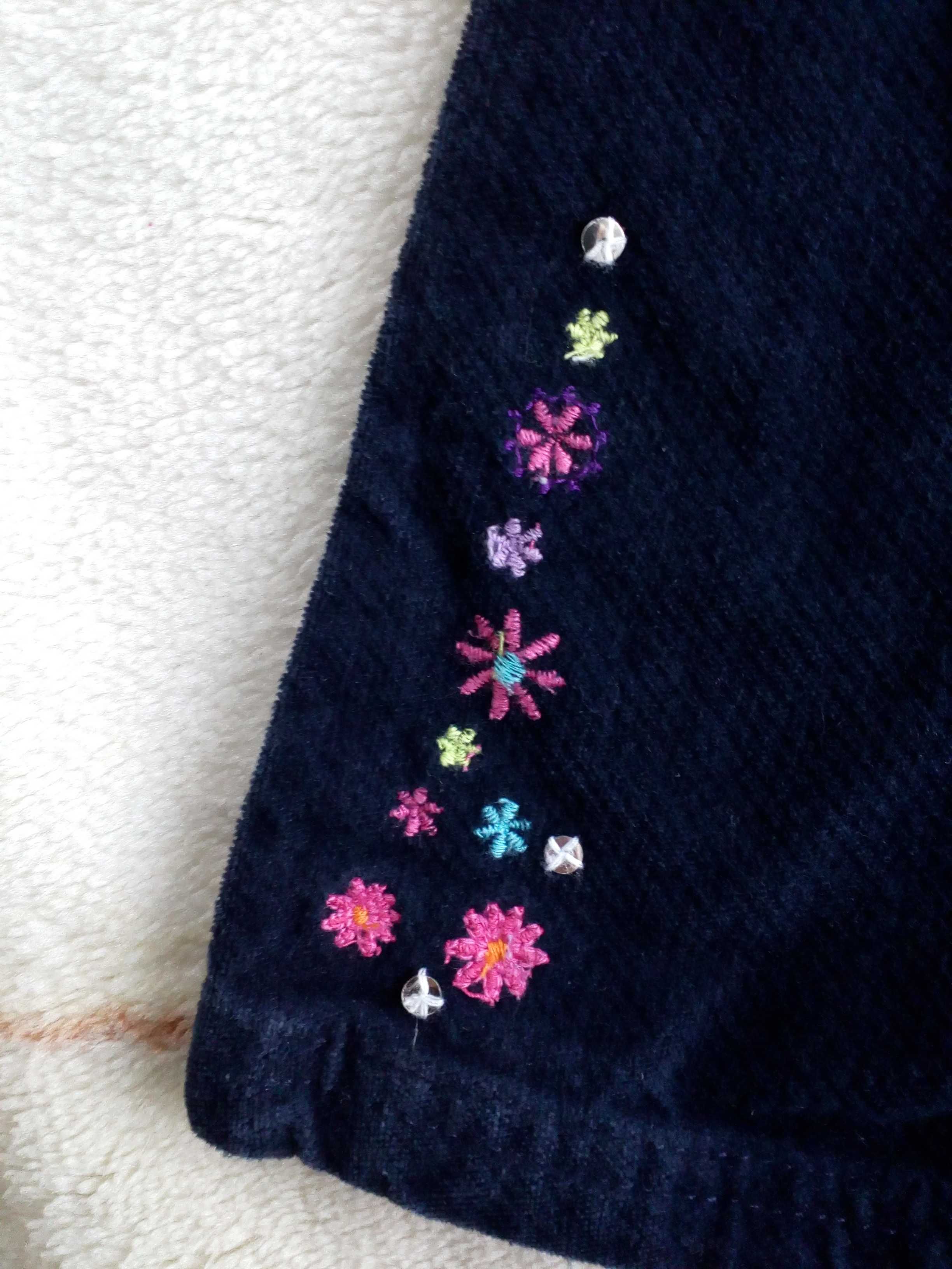 Haftowane spodnie sztruksowe 80 - 86 w kwiatki cekiny hafty jak nowe