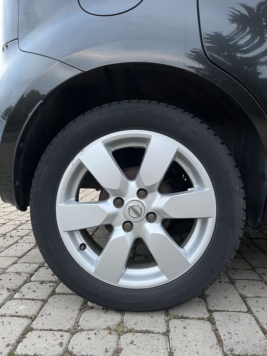 Nissan note 1.6 бензин