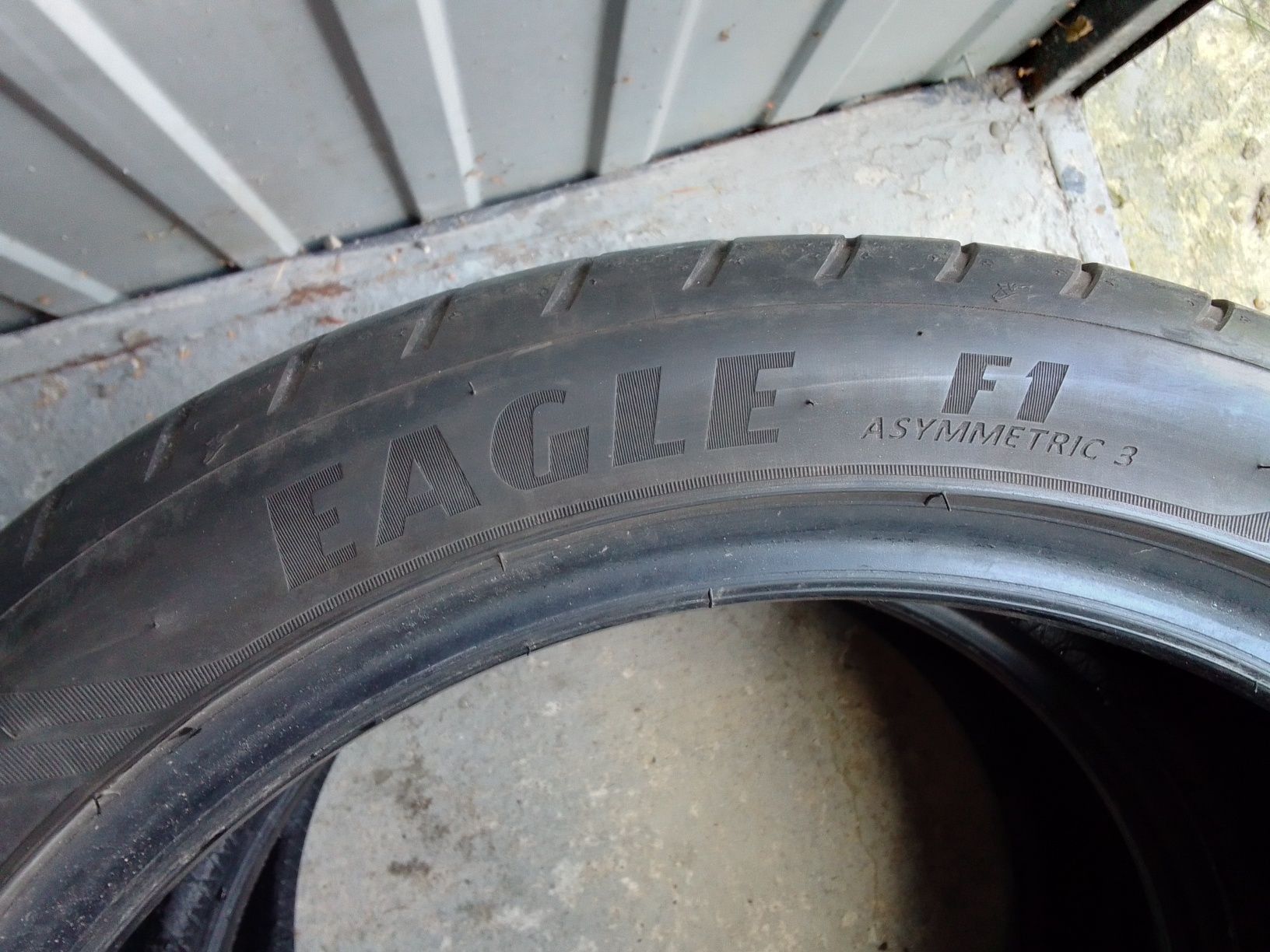 2 Opony letnie 245/40r18 GOODYEAR