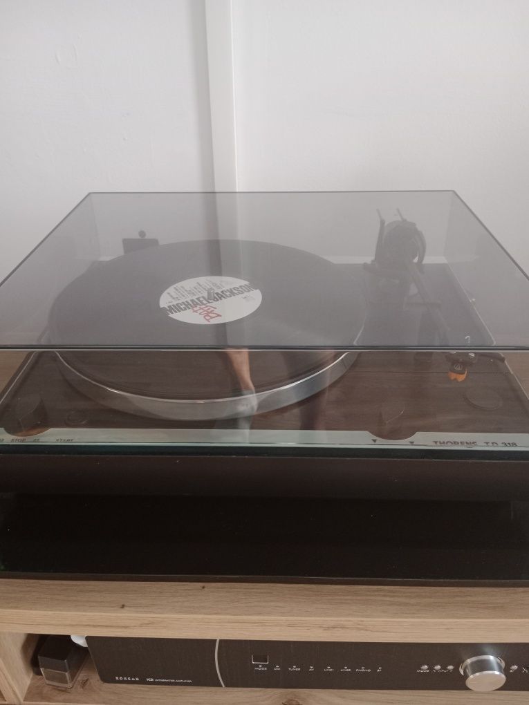 Gramofon Thorens TD 318