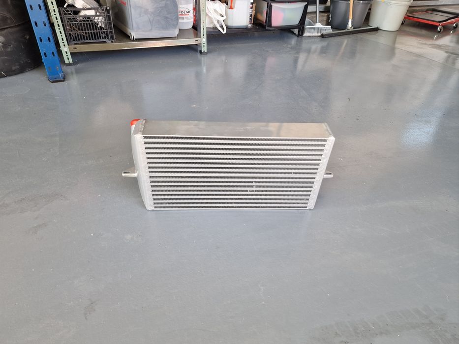Intercooler 7,5" para n54 n55 bmw 135 335 e82 e90 e91 e92