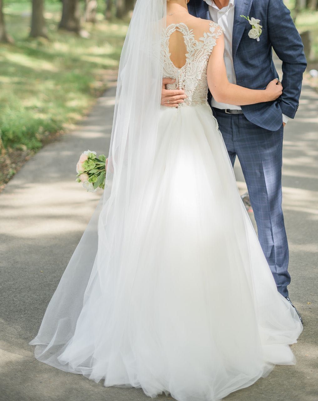 Ніжна весільна сукня 6000 грн/індивідуальний пошив