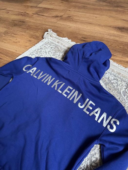 Костюм Calvin Klein Jeans розмір s