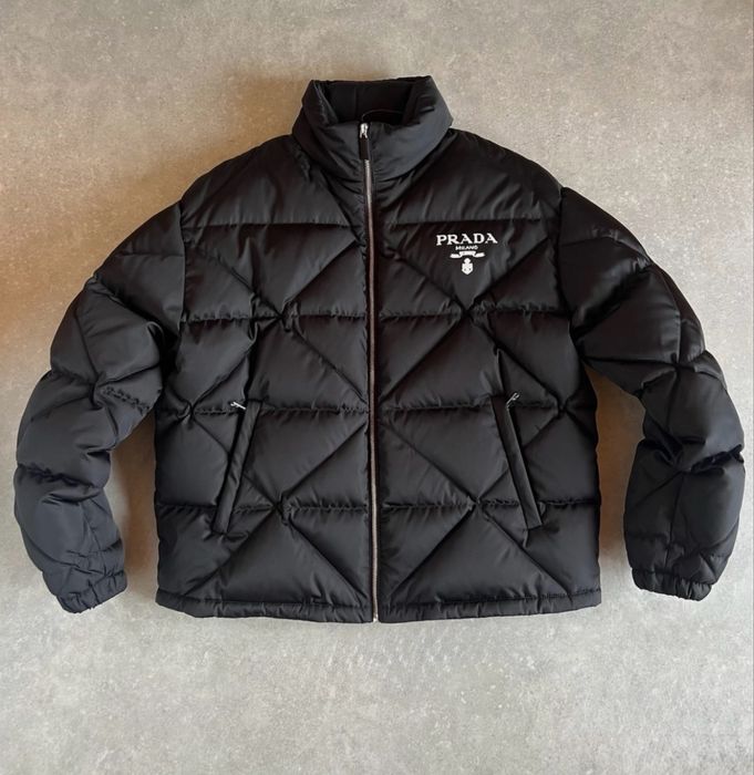 Куртка пуховик prada