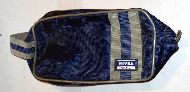 NIVEA For Men  - kosmetyczka męska .