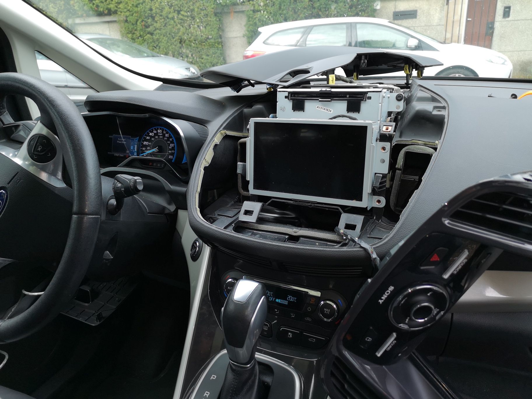 Naprawa nawigacji Ford Sync2 Sync3 FX NX Mapa Polskie menu