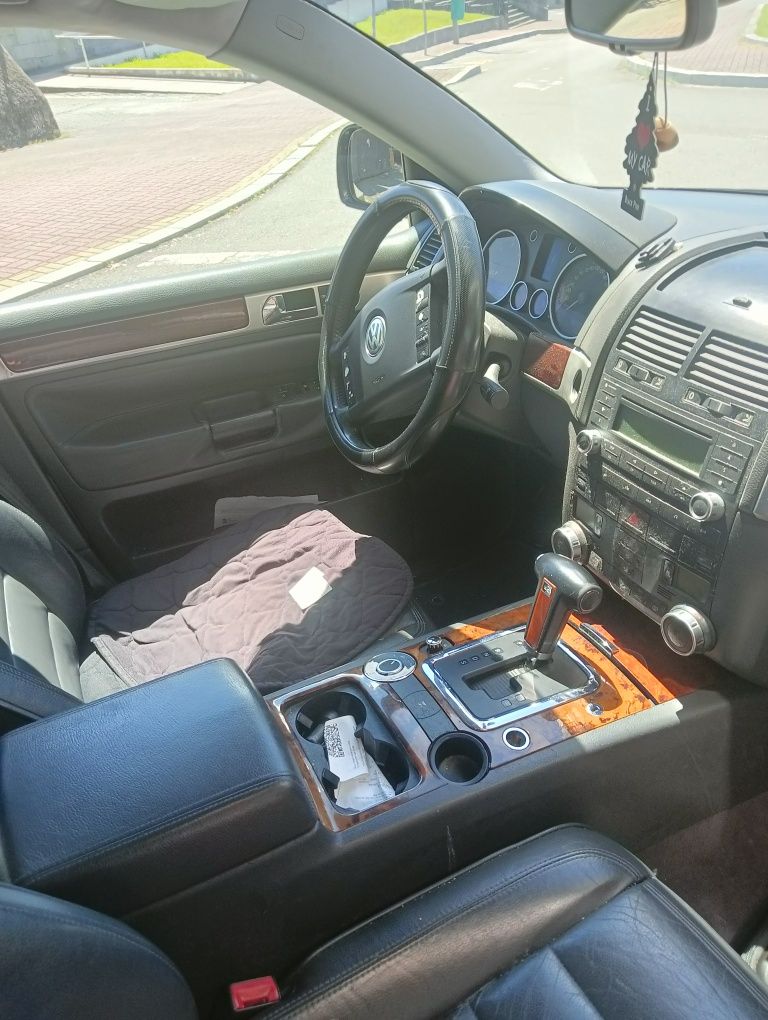 Vendo Touareg R5 2.5