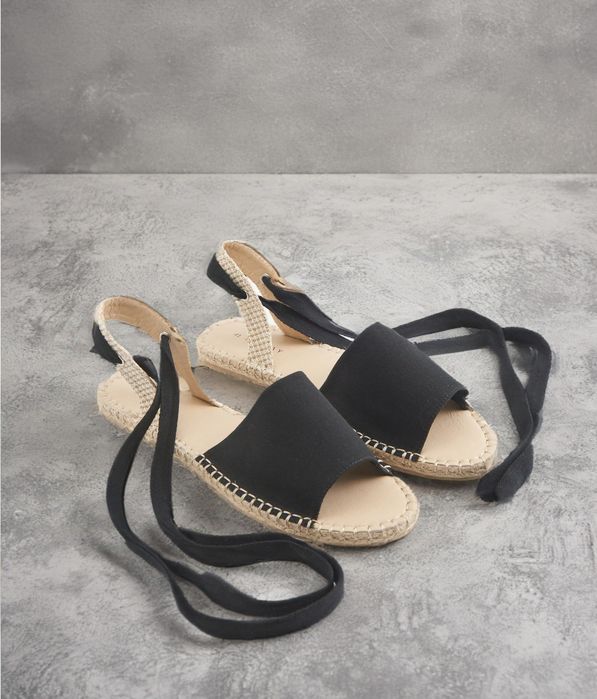 Сандалії чорні Sinsey