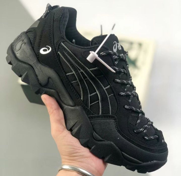 Кросівки Asics Gel-Pickax