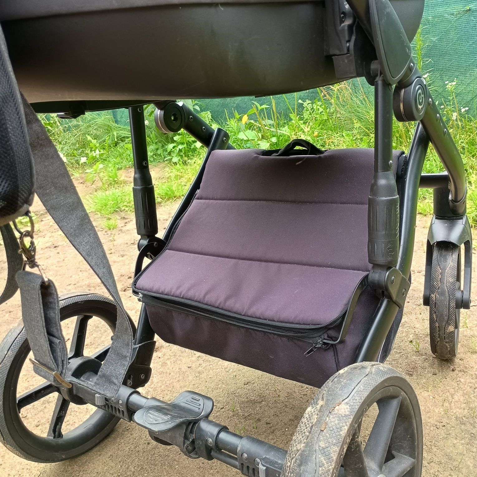 Sprzedam wózek 2w1