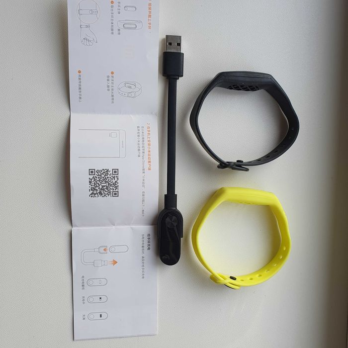 Продам часы электронные Band 8