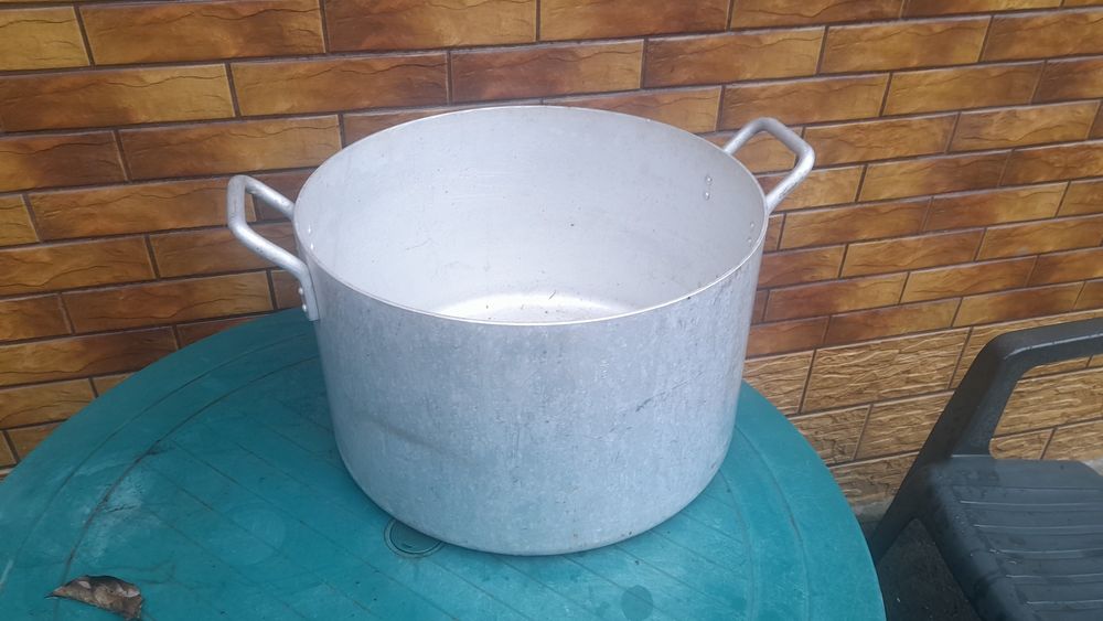 Кастрюля алюминиевая 40 л. ссср