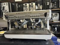 Кавомашина Simonelli appia 2