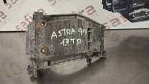 APOIO / SUPORTE DA BOMBA INJECTORA OPEL ASTRA G 98-00 1.7TD REF- 90572106 0822680