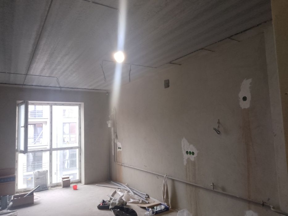 Студія з початковим ремонтом! Газ! Котел!