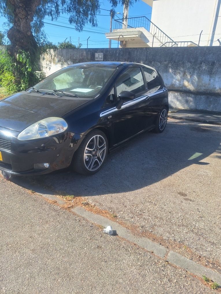 Fiat punto ano 208