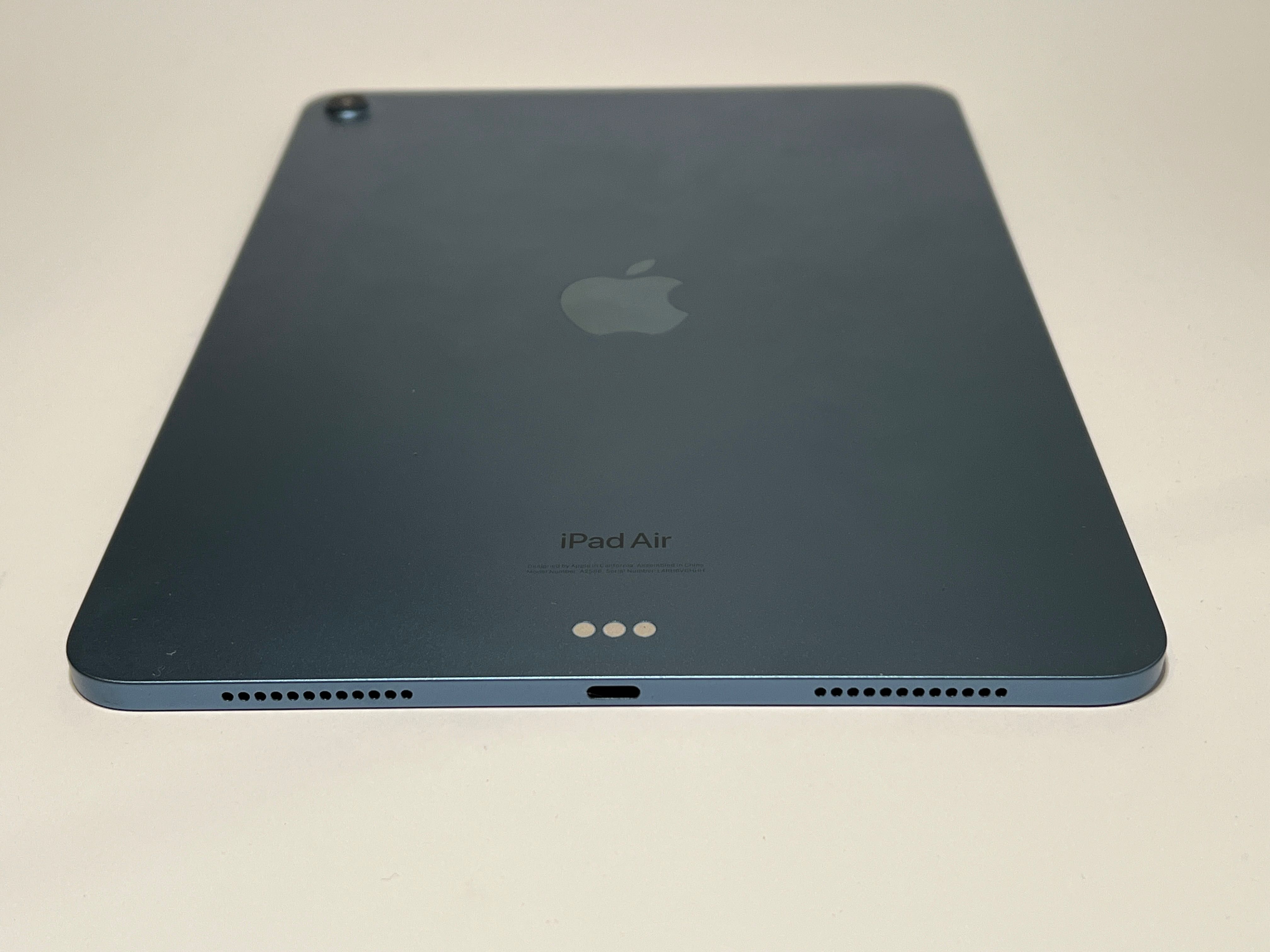 Apple iPad Air 5Gen M1 2022 256GB Blue Батарея 100%