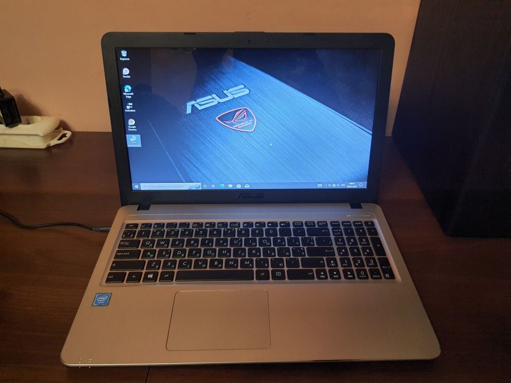 Продам Asus  X540S