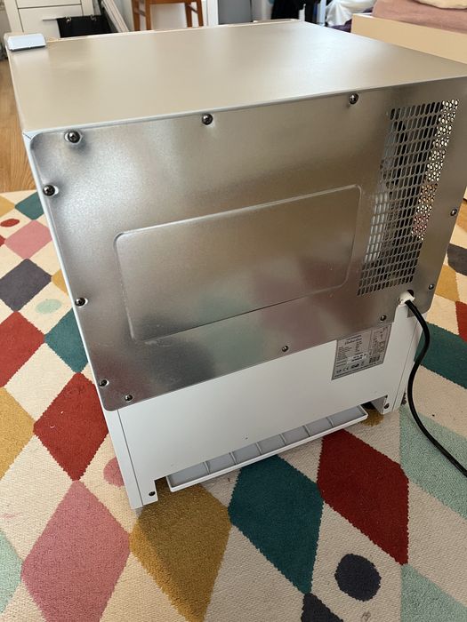 Lodówka mała Electroline 50W