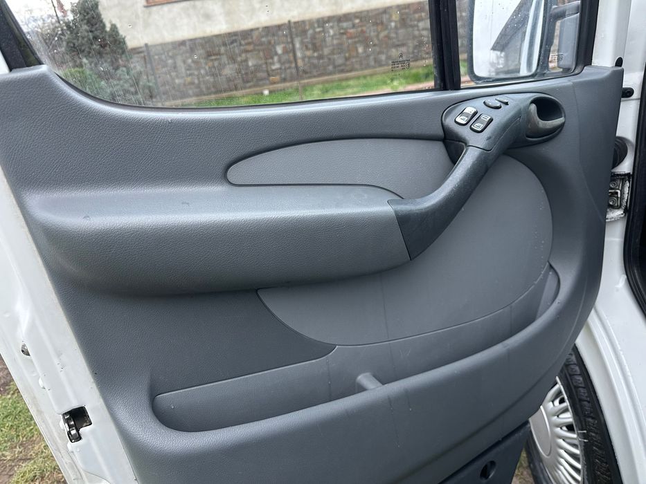 Продам спрінтер 313 сді