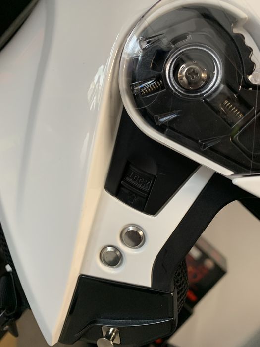 Szczekowy Kask Motocyklowy Lazer MH6 Bialy, Blenda, wysylka OLX!