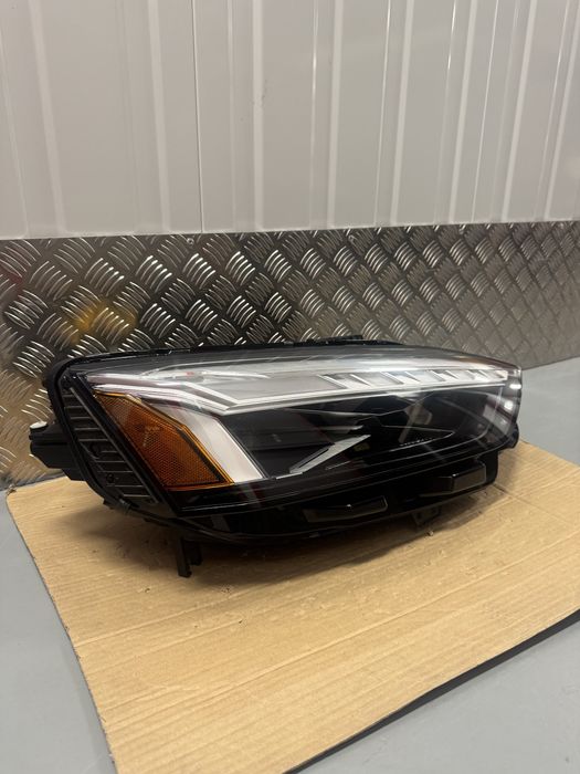 Prawa Lampa AUDI A5 S5 8W LASER LIFT Kompletna USA Reflektor Prawy