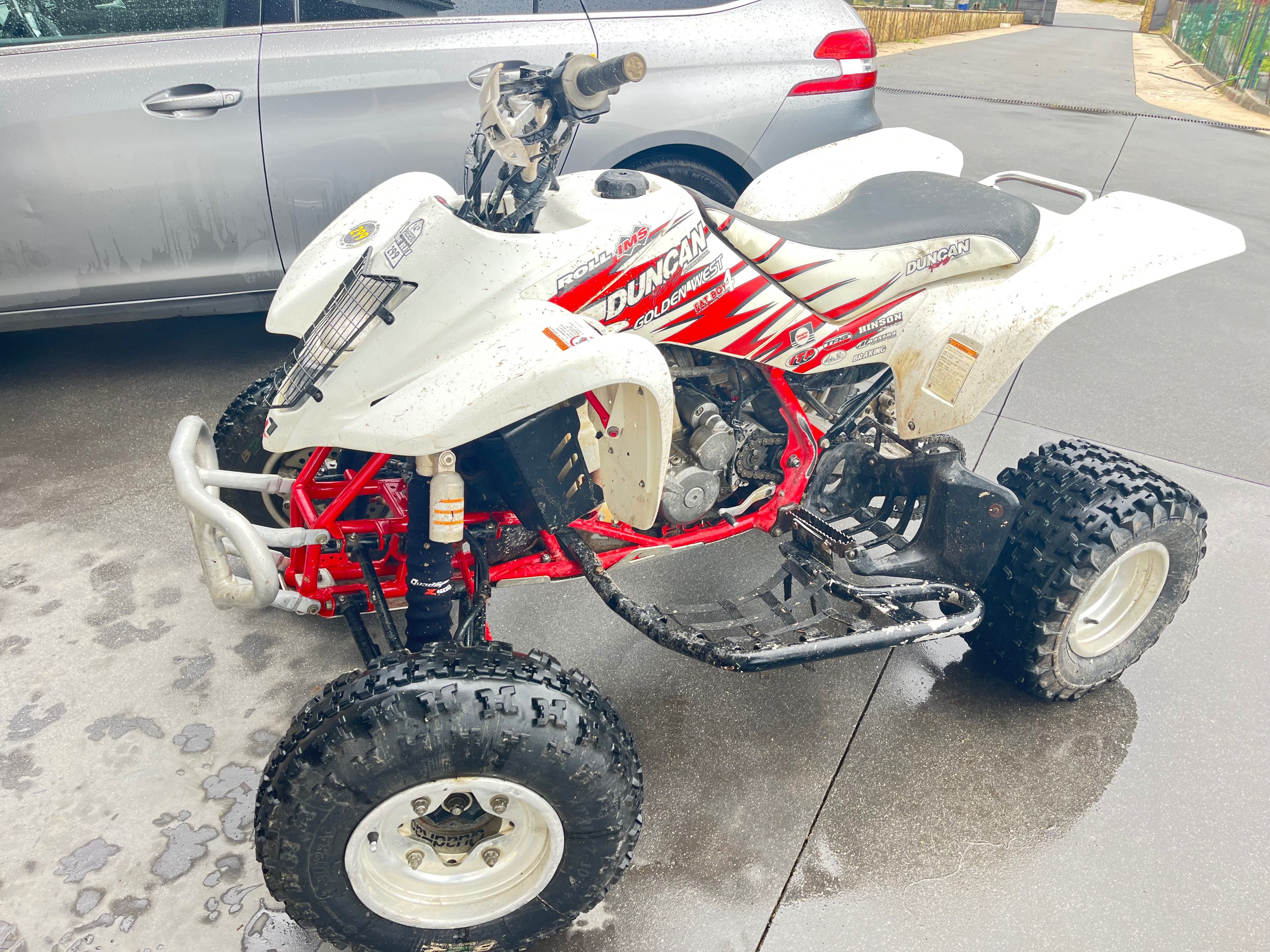 Vendo Moto 4 Ltz400