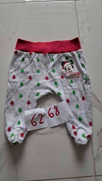 spodnie półśpiochy zakryte stópki Mickey Mouse święta Disney Baby