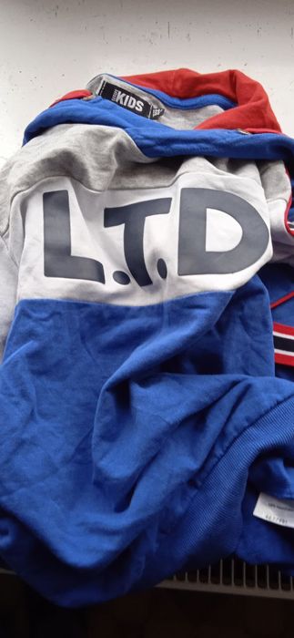 Спортивная одежда