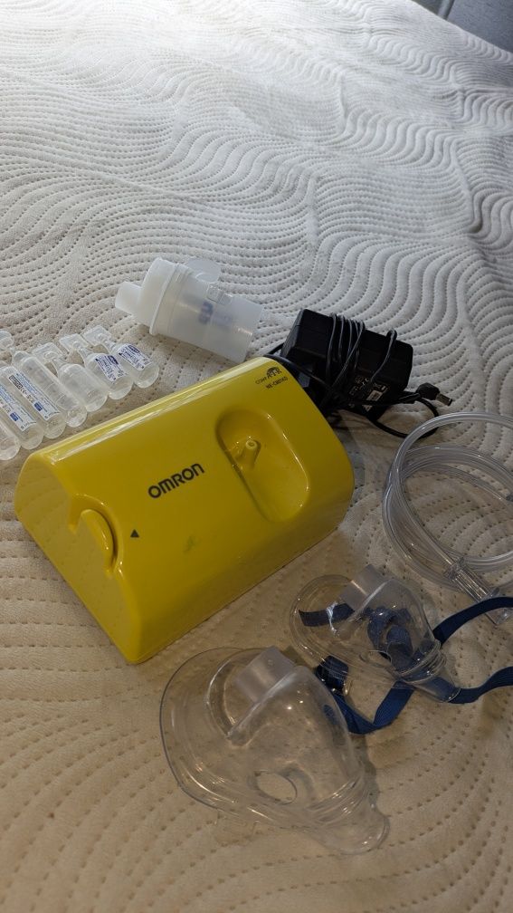 Nebulizator inhalator Omron NE C801KD