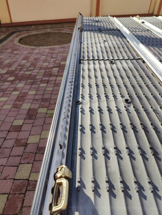 Вантажна платформа з пандусом  Marlon explore pro 2