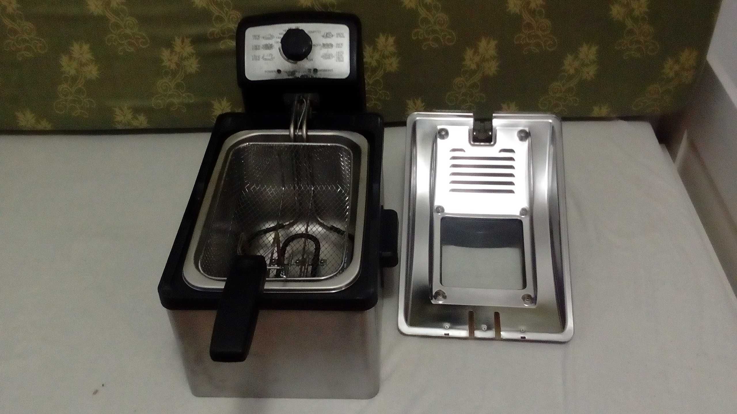 Fritadeira elétrica e grelhador de placas Ariete mod:1928