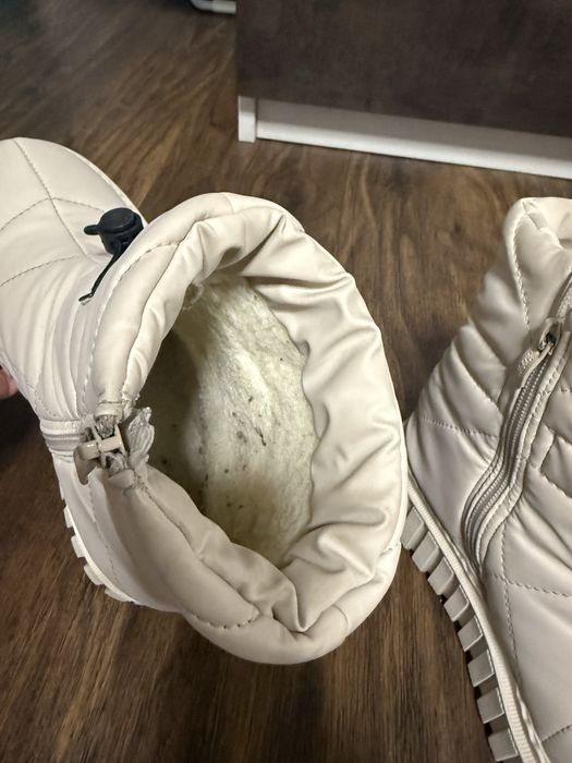 Зимові чоботи,  дутики 36