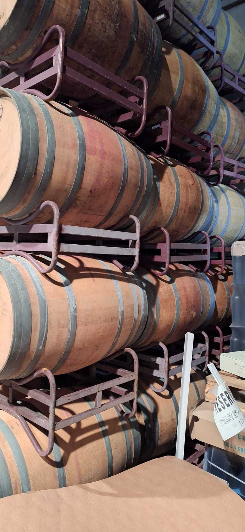 Lotes barricas/barris/pipos madeira de carvalho 225L