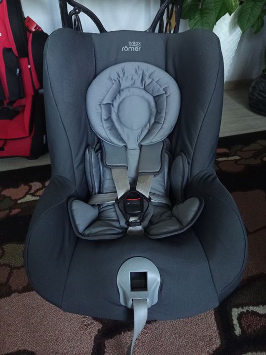 Fotelik samochodowy Britax Romer first class plus 0-18kg