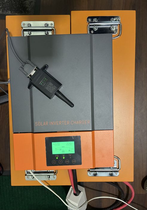 Гибридный Инвертор и аккумуляторы